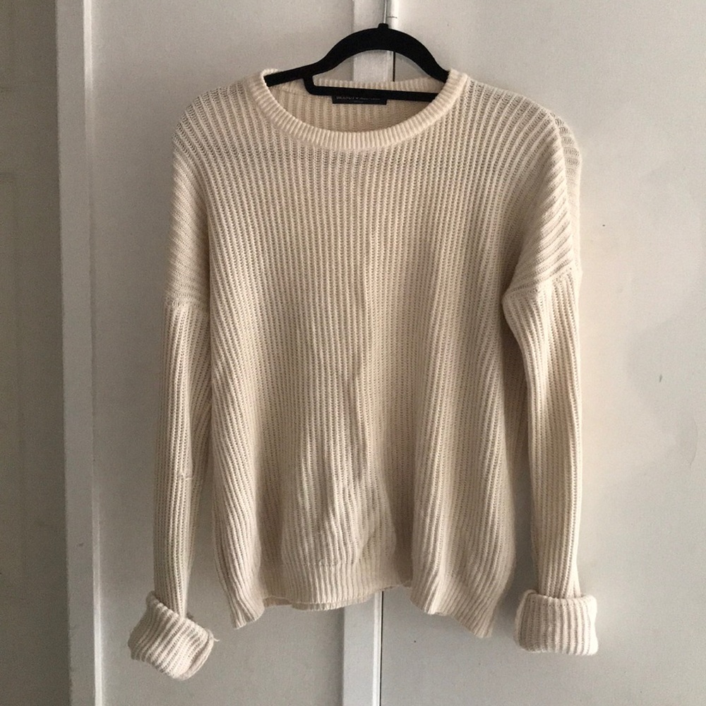 Brandy Melville Sweater